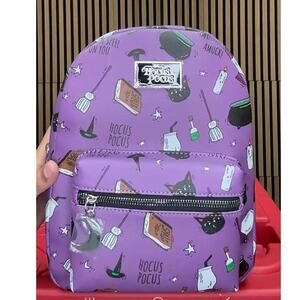 NWT Dismey Loungefly Hocus Pocus Back pack